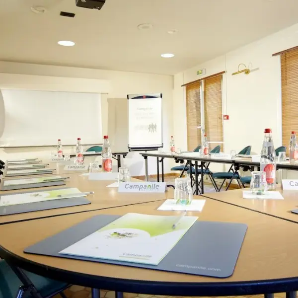Hôtel Campanile Rouen Nord - Barentin
