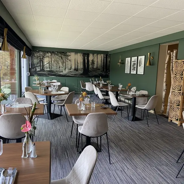 Hotel-relais-de-Montigny-restaurant-2025