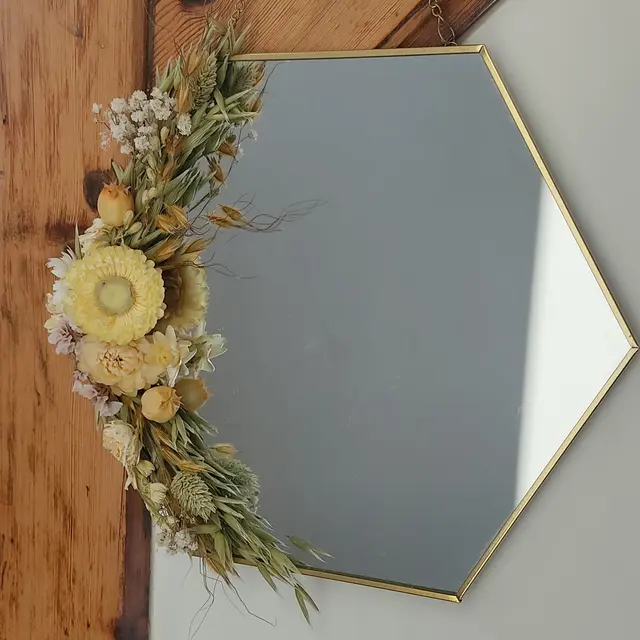 Miroir fleuri