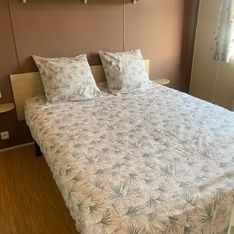 Le-Tréport_Mobil-home-lebonheur-est-dans-le-pré_Chambre-double@Mme-DIMOUCHY-Mathilde_2022-1
