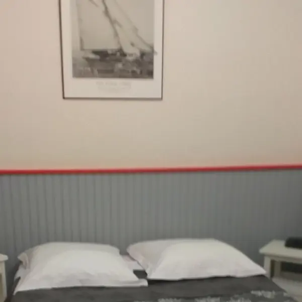 Le-Treport-Ce-Treport-c-est-top-Chambre-double-Mme-HUBAUT-2019
