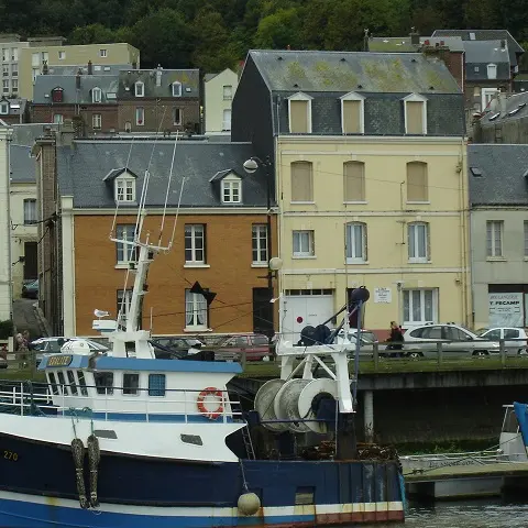 Le-Treport_Mme-VAVASSEUR-Danielle_Facade-port@Mme-VAVASSEUR-Danielle_2020