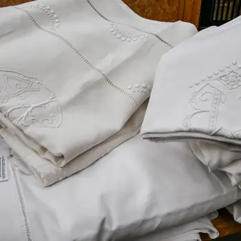 Linge ancien