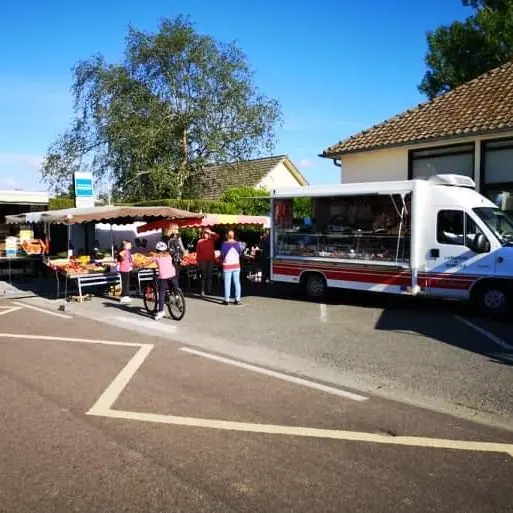 Marché Bois Robert - Photo C. Cottereau