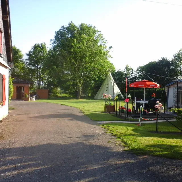 N-55-Camping-de-l-Avenue-Verte