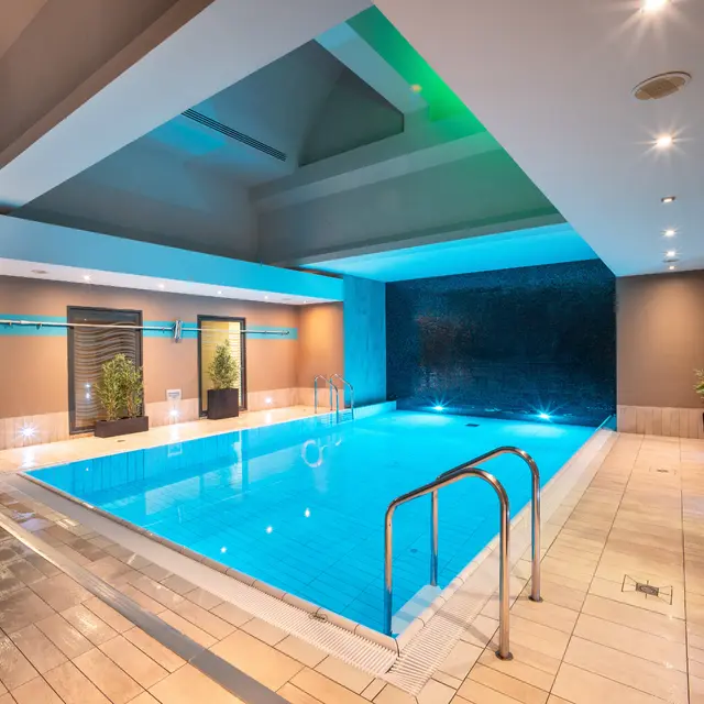 Piscine - Hôtel Spa du Pasino