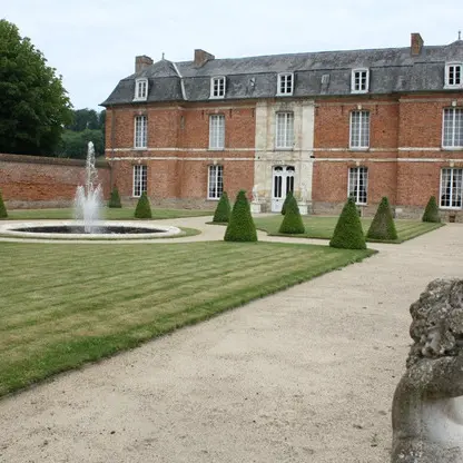 ROMESNIL-Chateau-09-630x0
