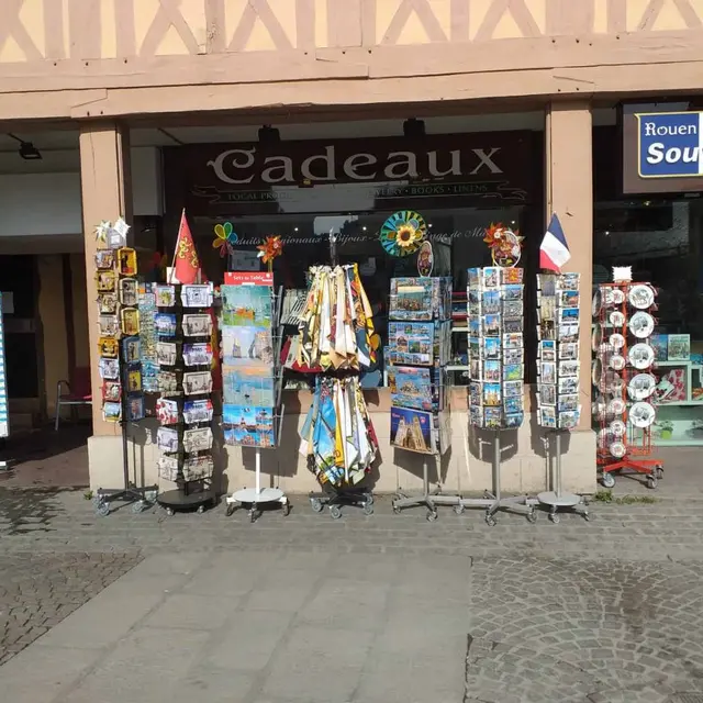 ROUEN SOUVENIRS 1
