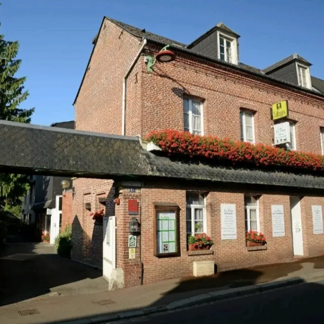 Façade