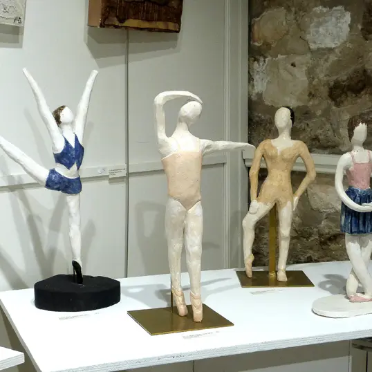 Sculptures de Nicole DEPERROIS GOUARD - Mairie La Bouille
