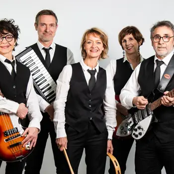 Concert : Green Tea Pot