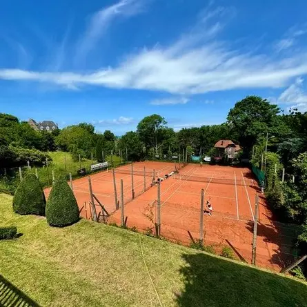 Tennis Puys