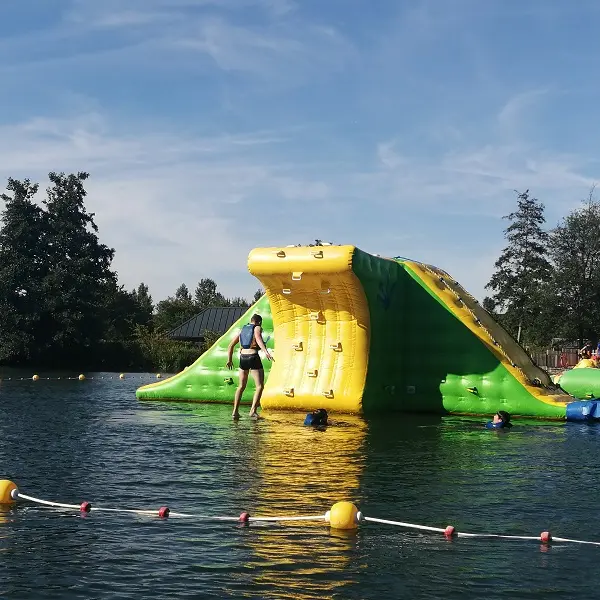 aquapark marche sur l'eau caniel ©ccca-2022 -