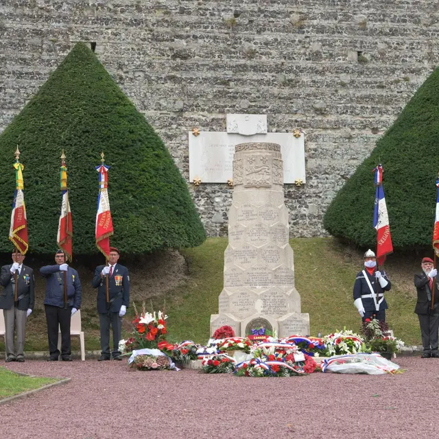 Commémorations du 19 août