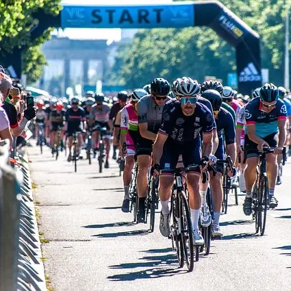 cycling-race-7299232_640