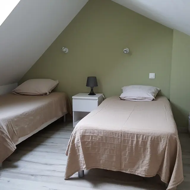 gites-du-moulin-la-petite-maison-beuzeville-la-grenier-meuble-sophie-grenier-7