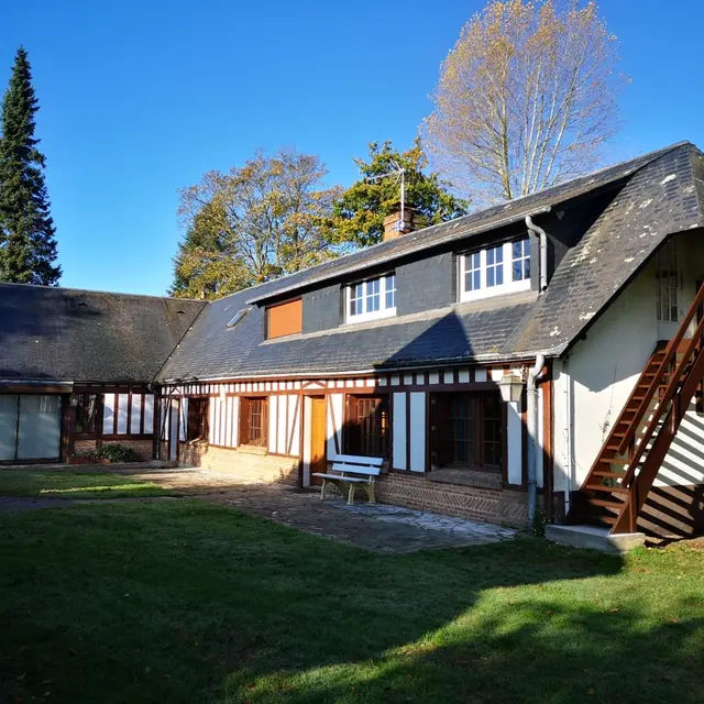 le_coquelicot_exterieur_maison