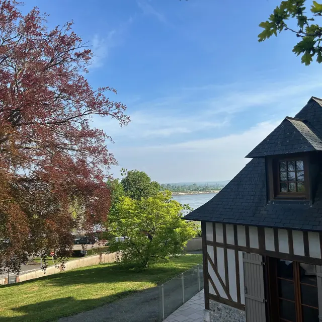 le-gite-des-milles-roses-villequier-mme-salle-4