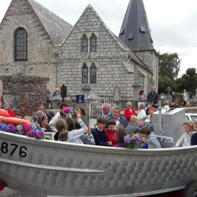 messe-de-la-mer-st-aubin-sur-mer-credit-ST-AUBIN-PASSIONNEMENT-redim