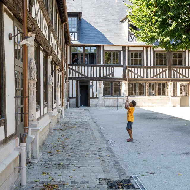 ouen Aître Saint-Maclou©MRN-AAubry (4)