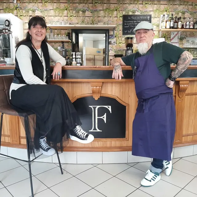 72752c99d656676752c99d6563a752v