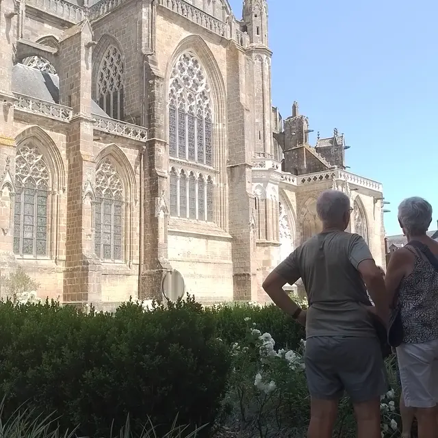 Basilique d'Evron