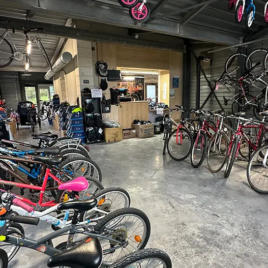 Atelier-recyclerie-EMMAUS_1
