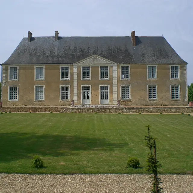 Chateau-des-Etangs-l-archeveque-st-vincent du Lorouer