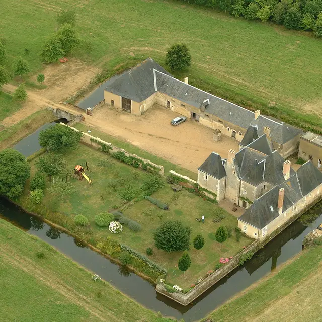 Château de la Faverie_Beaumont Pied de Boeuf