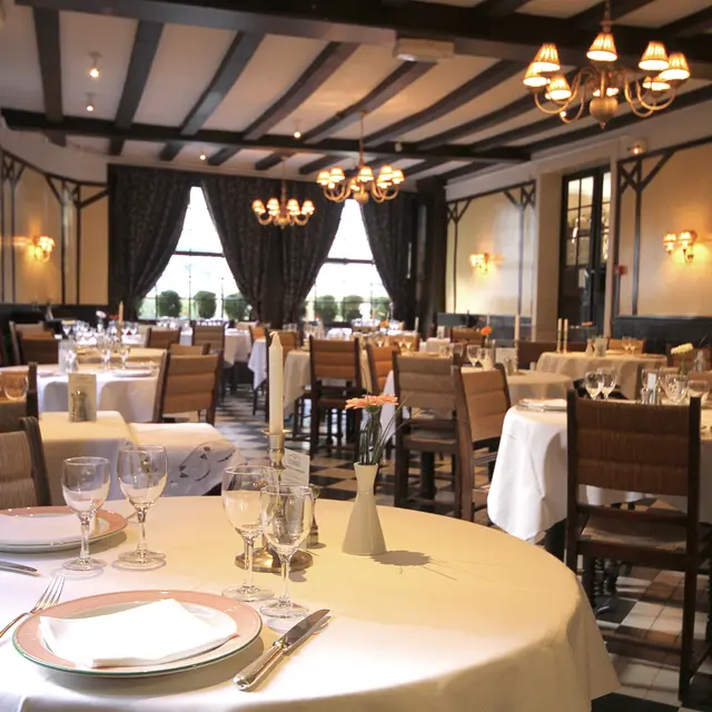 RES877000120 - HDF Restuarant Med