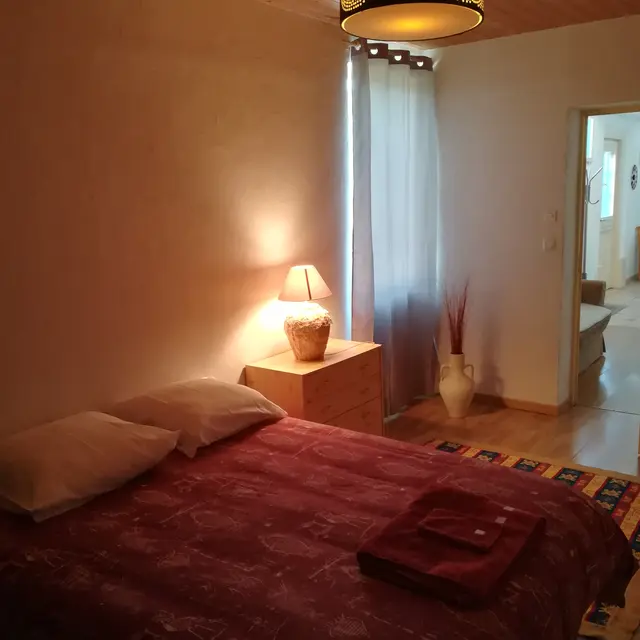 Gîte de Bannes_Montval sur Loir_chambre1