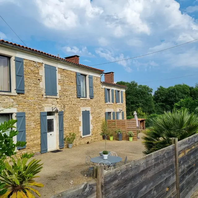 L'Abbaye la Vrignaudière Rives du Fougerais