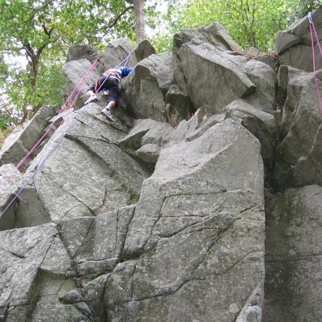 escalade-preference-plein-air-st-leonard-des-bois-72-asc-1