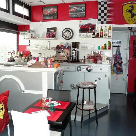 La Scuderia-St Nazaire-44-RES