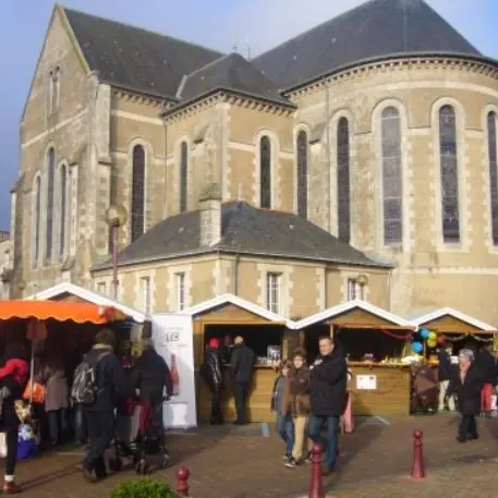 MarchéNoël_StJuliendeConcelles_2024_levignobledenantes-tourisme.com