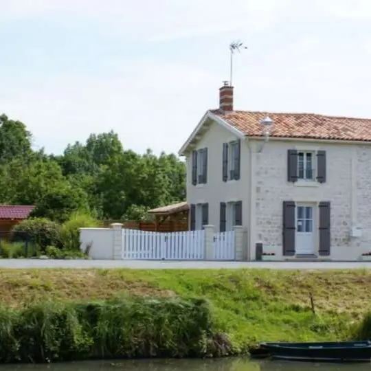 meublé-o-passage-damvix-marais-poitevin-vendee-85 Façade