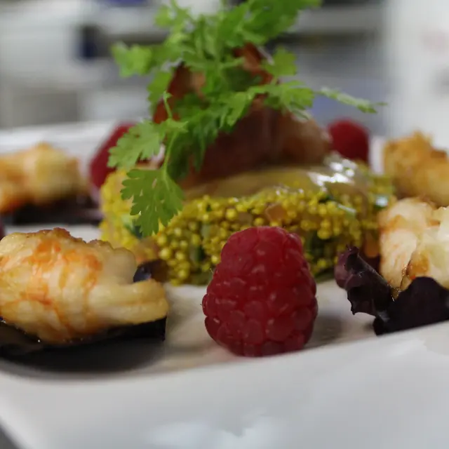 au_jardin_des_saveurs_Lavenay_Quinoa et Langoustines rôties aux Framboises
