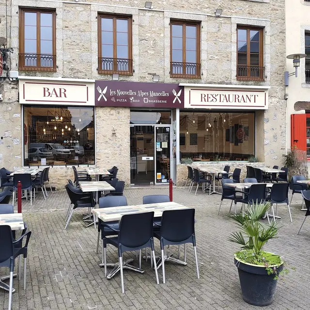 Restaurant Les Nouvelles Alpes Mancelles - Fresnay-sur-Sarthe - terrasse