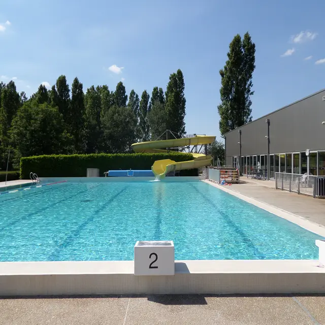 Piscine l'Aqualude_Le Lude