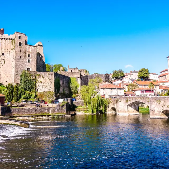 VisitesGuidées_Clisson_2025_DestinationVignobleNantais.com