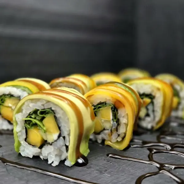 YOKOSO-SUSHI-Campbon-Vegetarian-roll-jpg