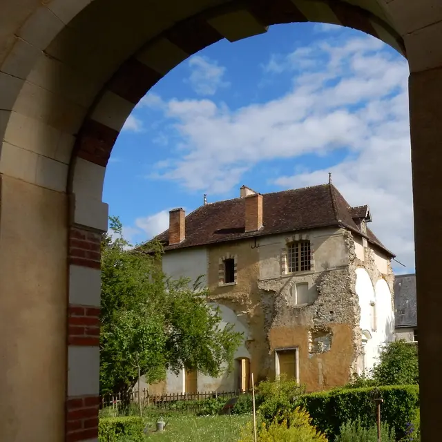 aBBAYE-DE-TUFFE-Pavillon-perspective-corrigee