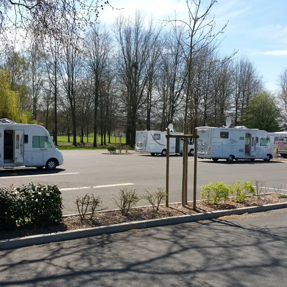 aire-camping-car-fontenay-le-comte-85-accam-1