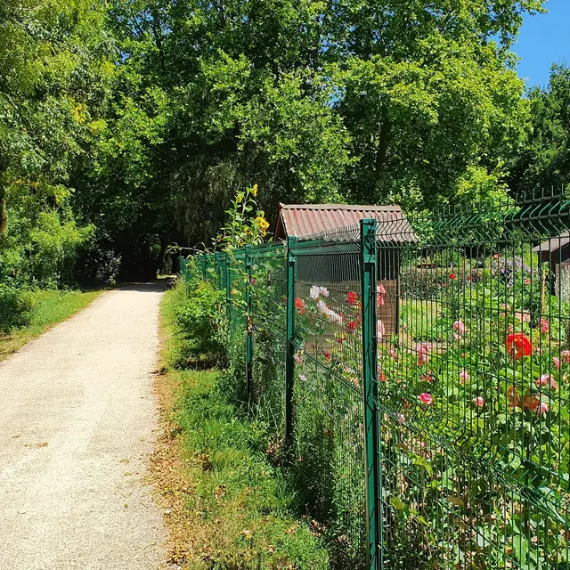 aire-de-pique-transfontenaysienne-jardins-familiaux-fontenay-vendee-85200- (2)