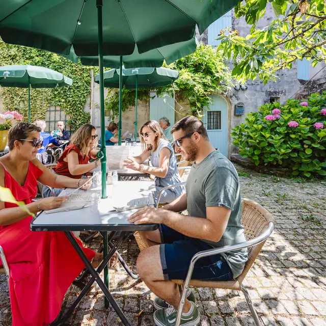 café du miracle_vouvant©sbourcier_2025_124