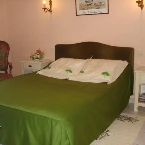 chambre-2-personnes-en-briere-597330