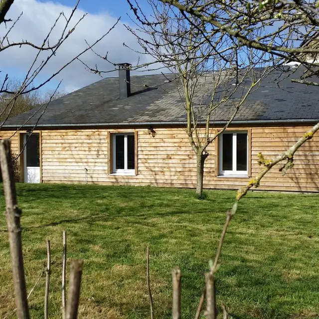 Gîte La Jarrière - Saint-Léonard-des-Bois - extérieur