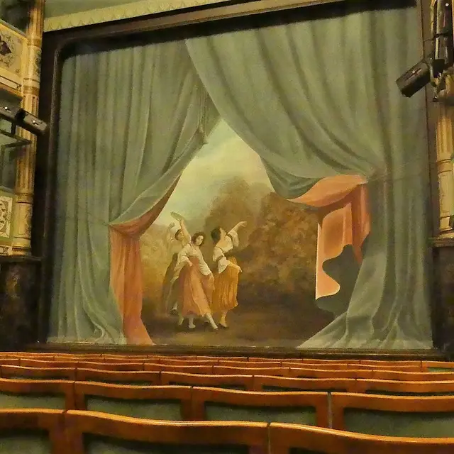 intérieur - théâtre de la halle au blé - La Flèche