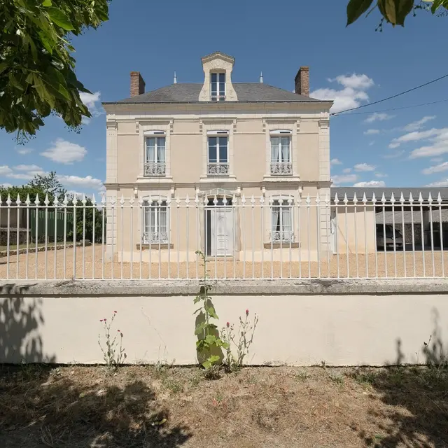 le gite vu de la rue juillet 2022