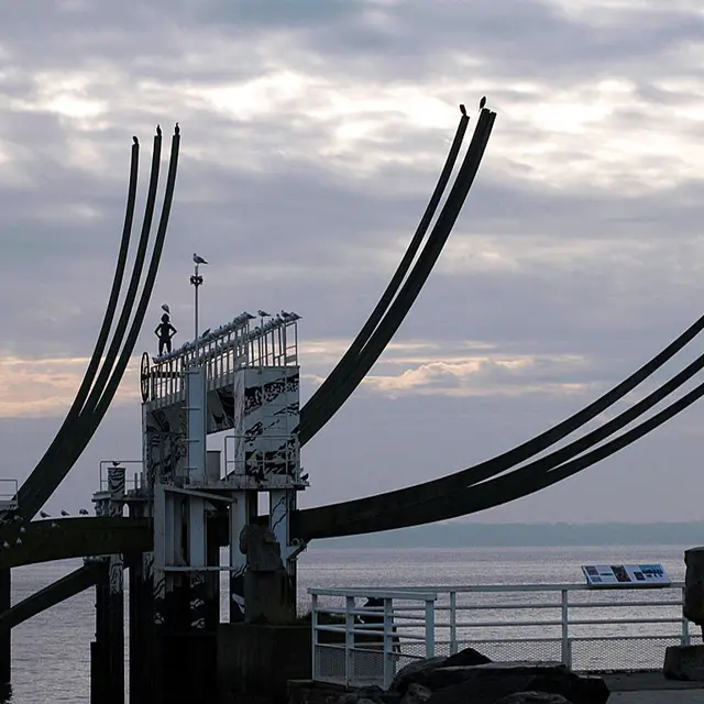 PCU44-monument-de-l'esclavage